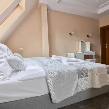 Bed & Breakfast Palacyk Karkonosze Kolo Karpacza