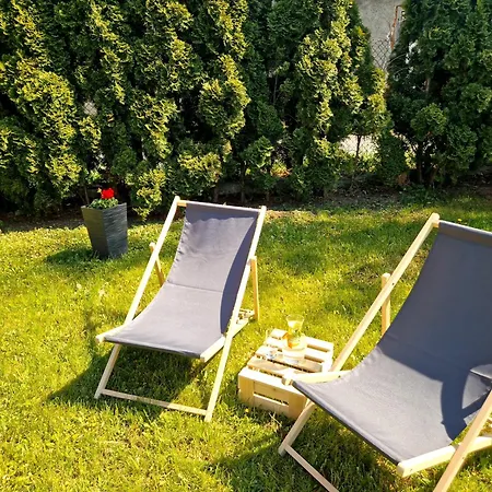 Palacyk Karkonosze Kolo Karpacza Bed and Breakfast