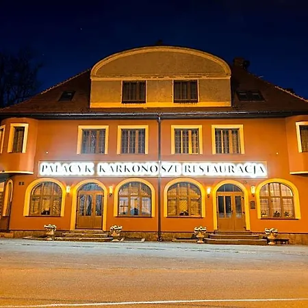 Palacyk Karkonosze Kolo Karpacza 4*