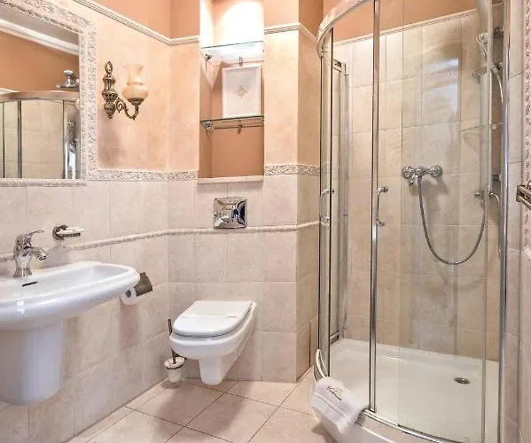 Palacyk Karkonosze Kolo Karpacza Bed & Breakfast